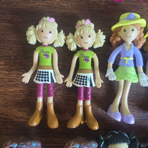 Groovy Girls Mini Dolls Huge Bundle 13 Dolls + Bed Horse - Picture 2 of 10